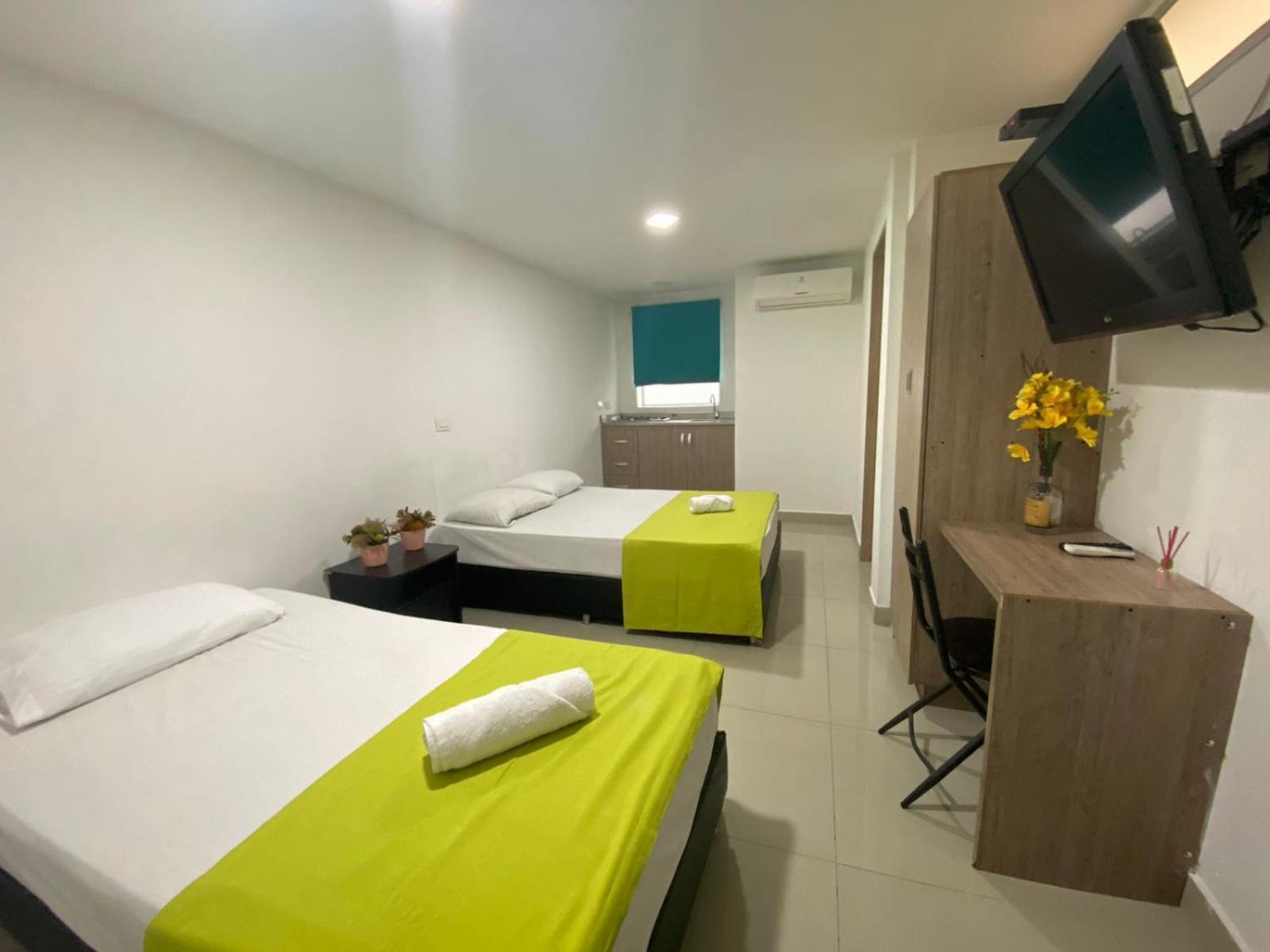 Emporium El Coral Laureles Hotel