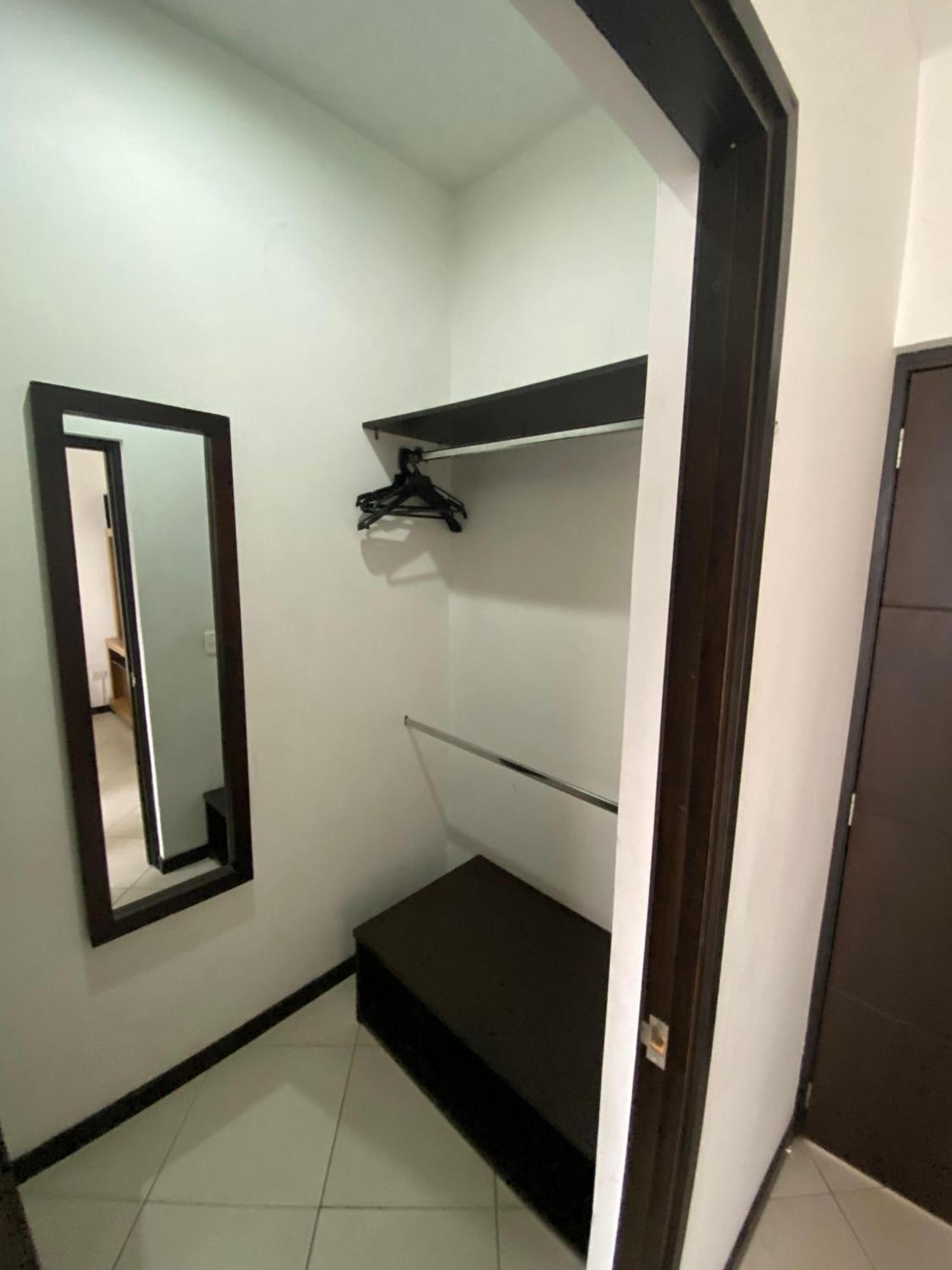 Emporium El Coral Laureles Hotel