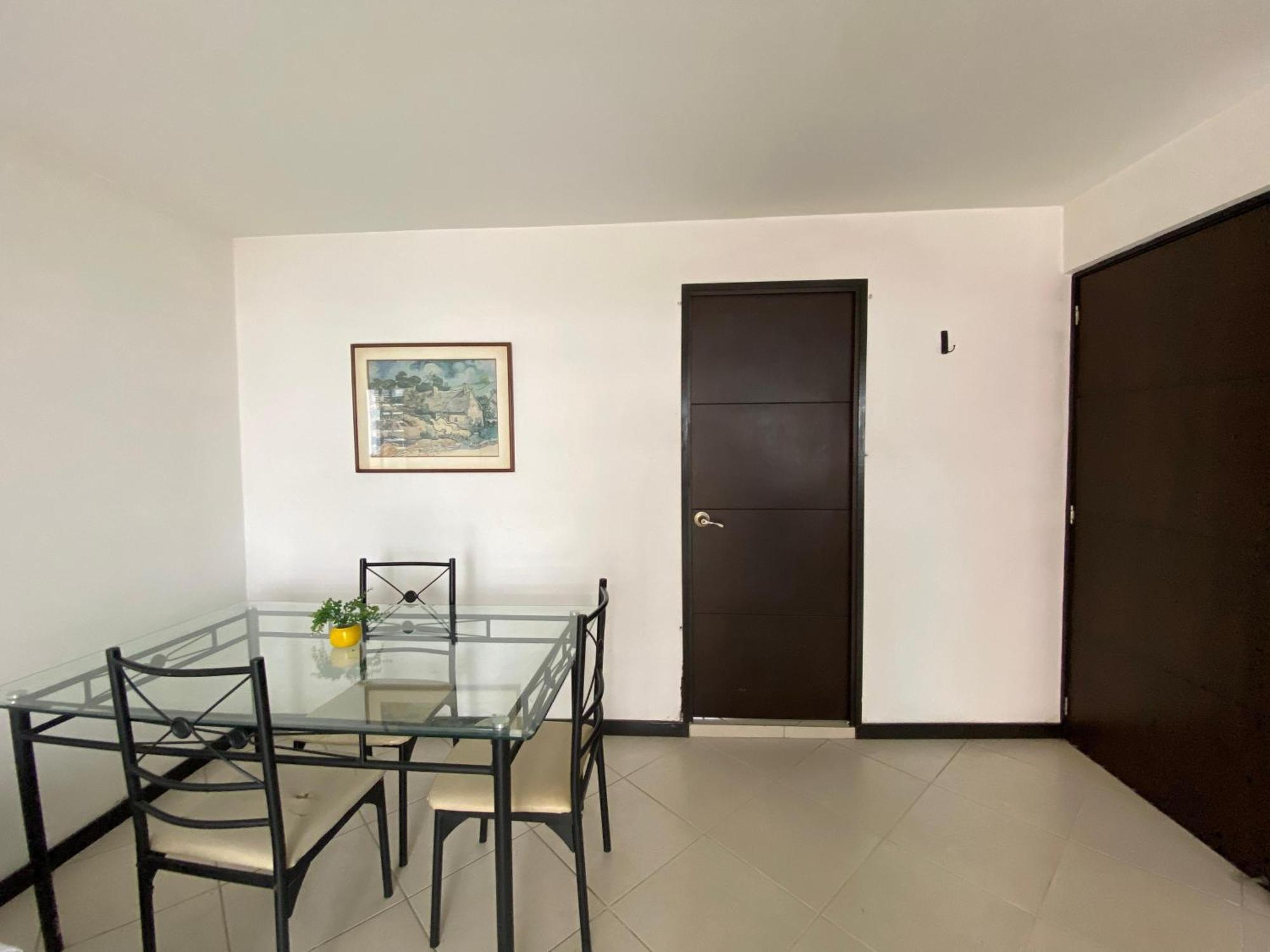 Emporium El Coral Laureles Hotel Medellin
